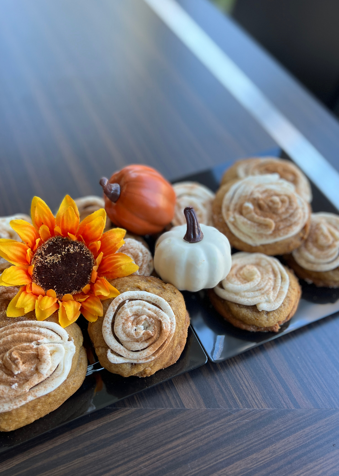 Pumpkin Cinnamon Roll Cookie