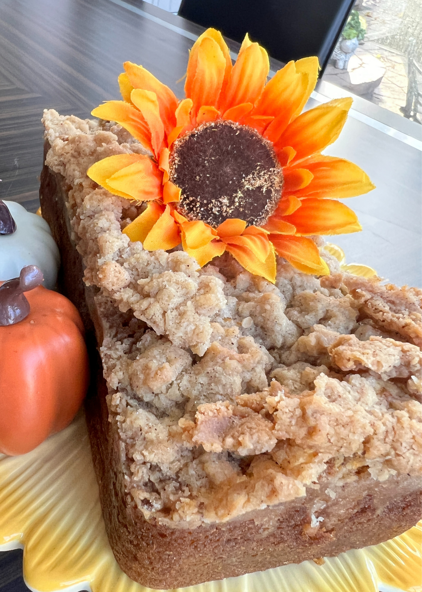 Streusel Pumpkin Bread