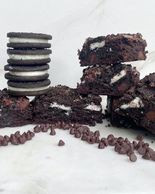 Late Night Oreo Brownie Bash Bars